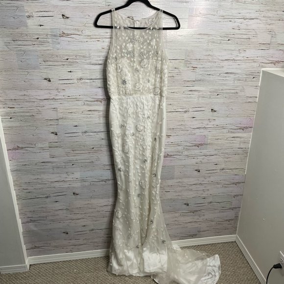 BHLDN Lotus Threads Jill Gown Wedding Dress White Beaded Size 6 - Picture 4 of 16